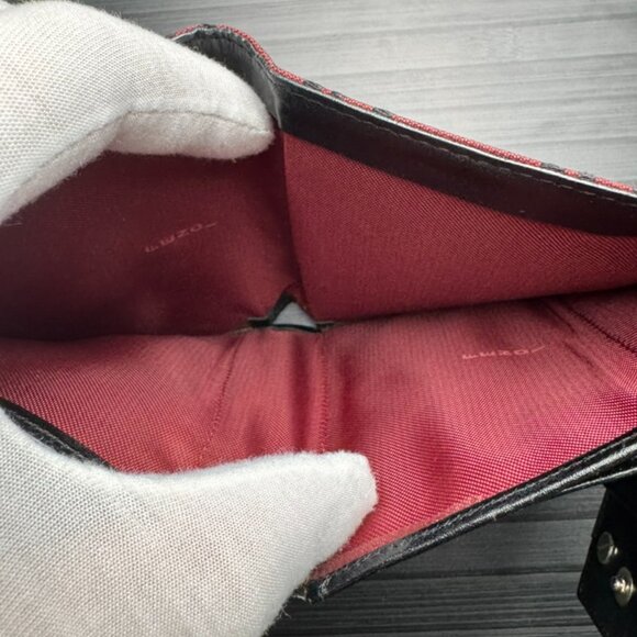 Fendi Zucca Red Bifold - Picture 6 of 10